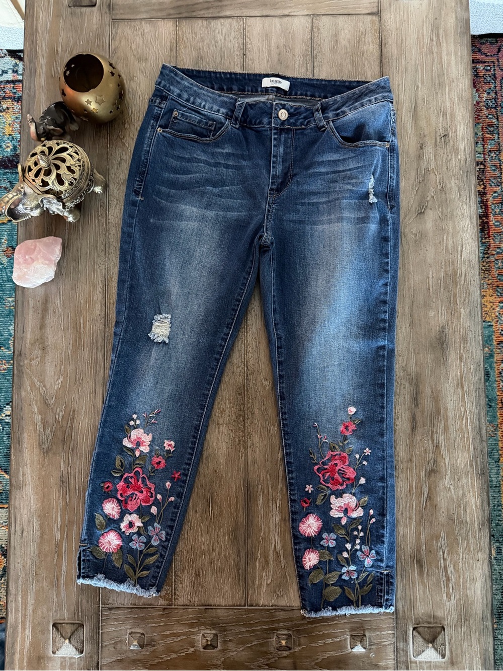 Kensie Dark Blue Cropped Jeans with Floral Embroidery - Picture 2 of 11